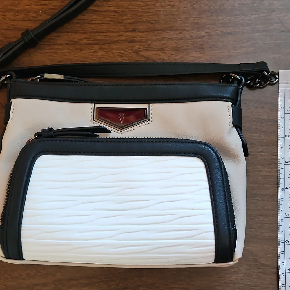Simply Very Wang Chain Strap Colorblock Crossbody Bag‎ Faux Leather Purse Edgy